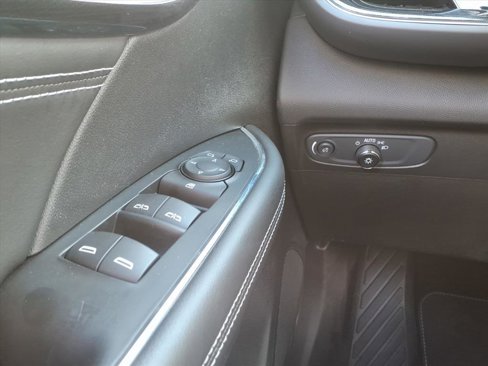 Certified 2022 Buick Envision Preferred w/ Safety Package image 25