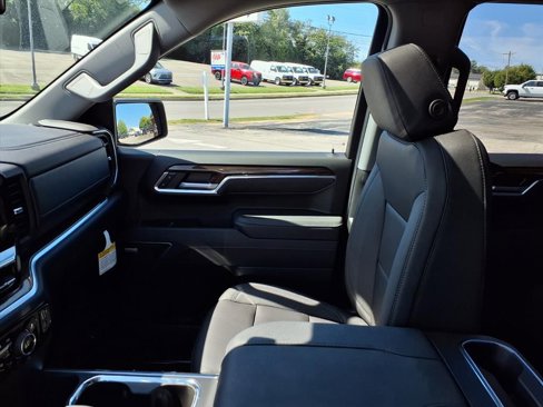 New 2026 Chevrolet Silverado 1500 RST w/ Convenience Package II image 16