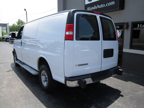 Used 2023 Chevrolet Express 2500 w/ Driver Convenience Package image 3