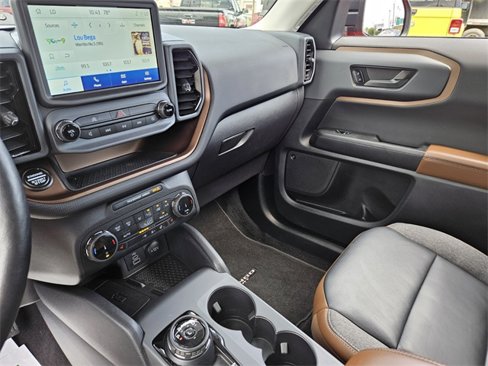 Used 2023 Ford Bronco Sport Outer Banks w/ Tech Package image 22