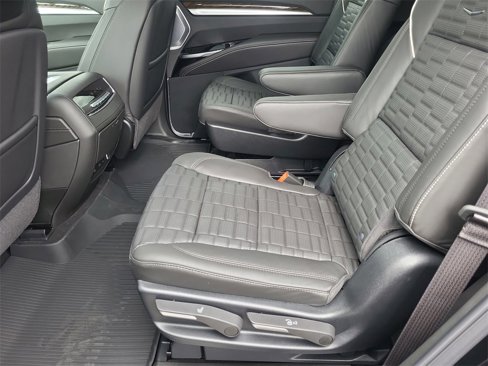 New 2025 Cadillac Escalade Sport Platinum w/ LPO, ONYX Package image 25