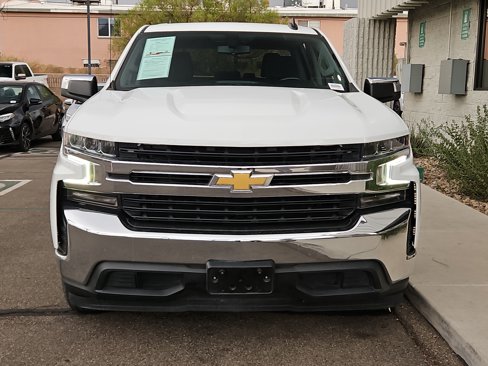 Used 2021 Chevrolet Silverado 1500 LT image 2