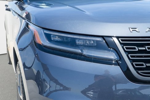 New 2026 Land Rover Range Rover Velar Dynamic SE image 10