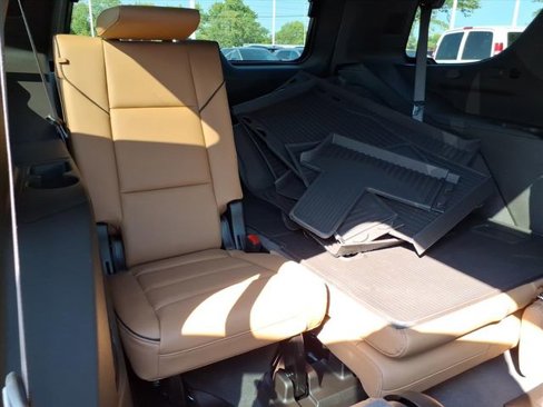 New 2026 Cadillac Escalade Luxury w/ Touring Package image 22