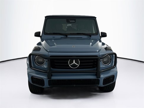 Used 2025 Mercedes-Benz G 550 image 2