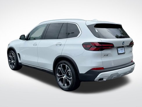 New 2026 BMW X5 xDrive40i w/ Premium Package image 6