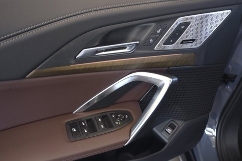 New 2025 BMW X1 xDrive28i w/ Premium Package image 14