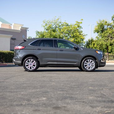Used 2021 Ford Edge Titanium w/ Cargo Accessory Package image 8