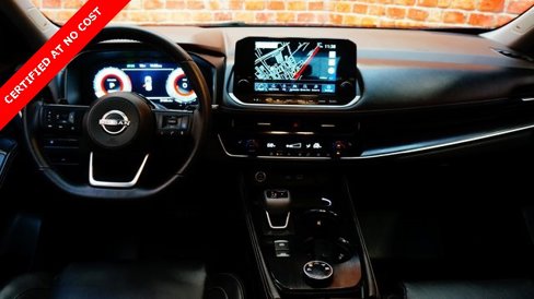Used 2023 Nissan Rogue Platinum image 11