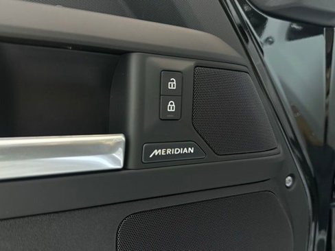 New 2026 Land Rover Defender 110 S image 25