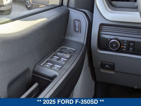 New 2025 Ford F350 XL w/ XL Chrome Package image 23