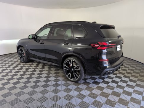 New 2026 BMW X5 M60i image 3