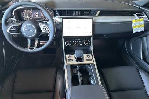 New 2024 Jaguar XF R-Dynamic SE image 12