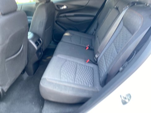 Used 2019 Chevrolet Equinox LT image 16
