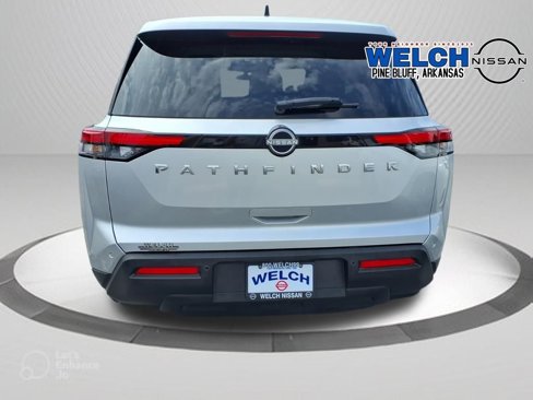 Used 2023 Nissan Pathfinder S image 4