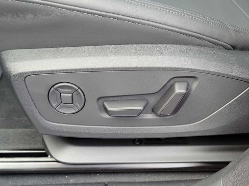 New 2025 Audi Q3 2.0T Premium image 16