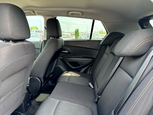 Used 2019 Chevrolet Trax LT image 17