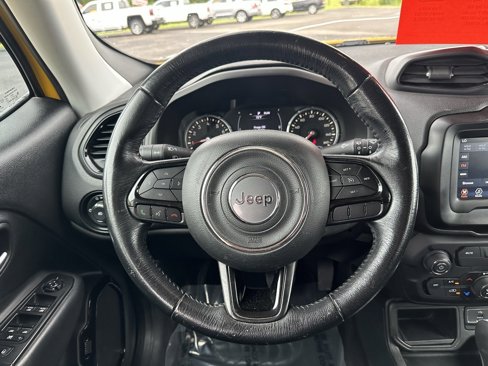 Used 2018 Jeep Renegade Altitude w/ Popular Equipment Group image 20