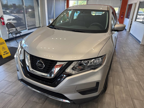Used 2018 Nissan Rogue S image 8