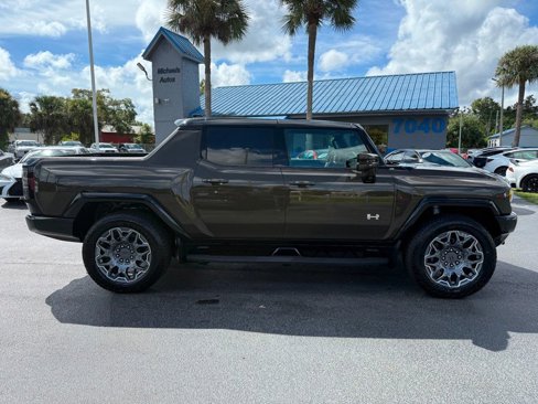 Used 2024 GMC Hummer EV 3X image 4