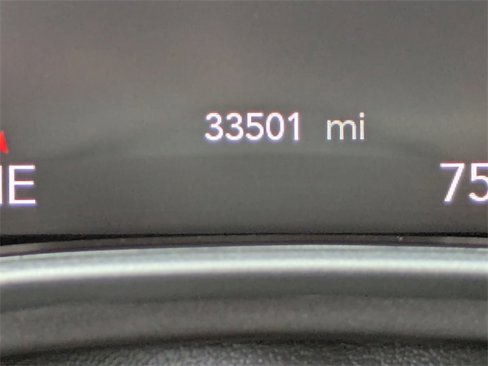 Used 2024 Chrysler Pacifica Touring-L image 31