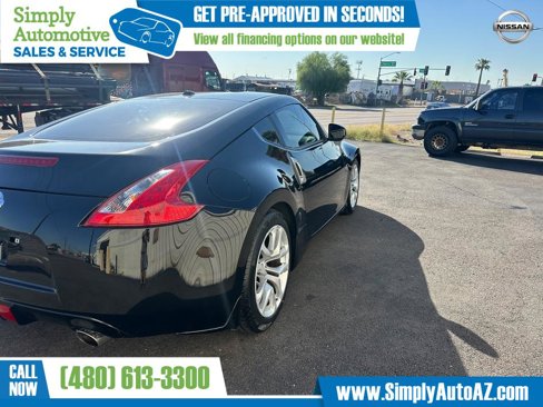 Used 2014 Nissan 370Z Touring w/ Navigation Package image 11