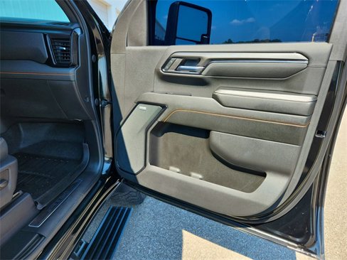Used 2024 GMC Sierra 2500 AT4 w/ AT4 Premium Plus Package image 36