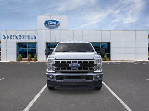 New 2025 Ford F350 XL w/ XL Chrome Package image 6