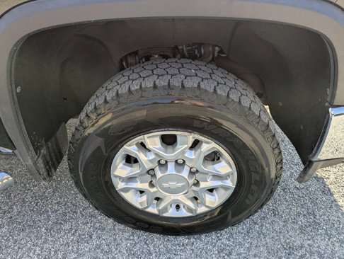 Used 2020 Chevrolet Silverado 2500 LT w/ Texas Edition image 4