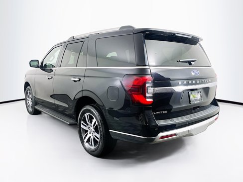 Used 2024 Ford Expedition Limited image 5