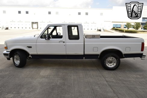 Used 1995 Ford F150 2WD SuperCab image 2