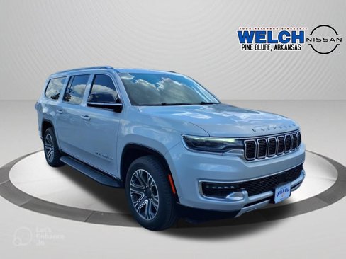 Used 2023 Jeep Wagoneer L Series II image 1