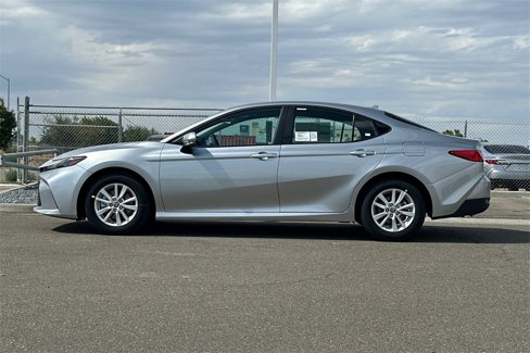 New 2026 Toyota Camry LE image 7