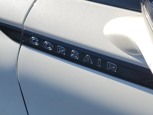New 2026 Lincoln Corsair Premiere image 7