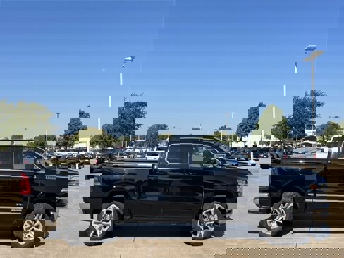 Used 2022 RAM 1500 Limited image 3