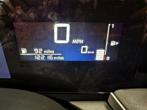 Used 2025 Nissan Kicks S image 18