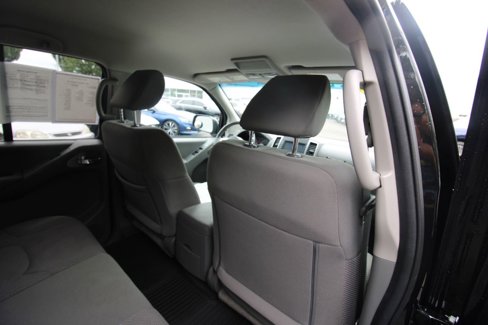 Used 2021 Nissan Frontier SV image 26