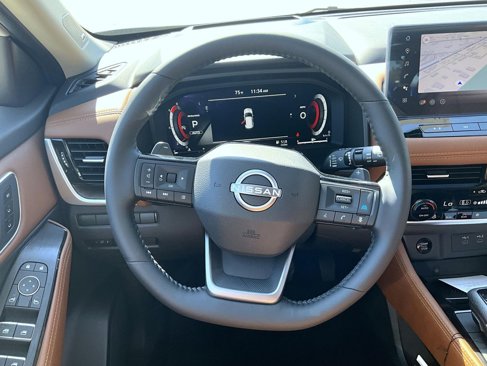 New 2026 Nissan Rogue Platinum image 13