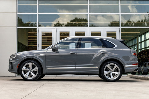 Used 2024 Bentley Bentayga image 15