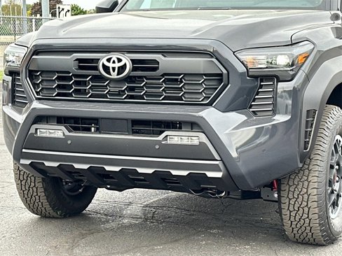 New 2025 Toyota Tacoma TRD Off-Road image 8
