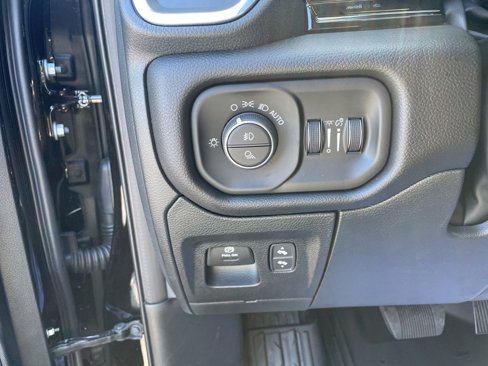 New 2026 RAM 1500 Laramie image 12