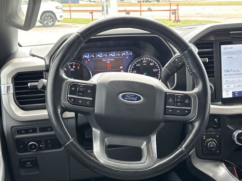 Used 2022 Ford F150 XLT w/ Equipment Group 302A High image 18