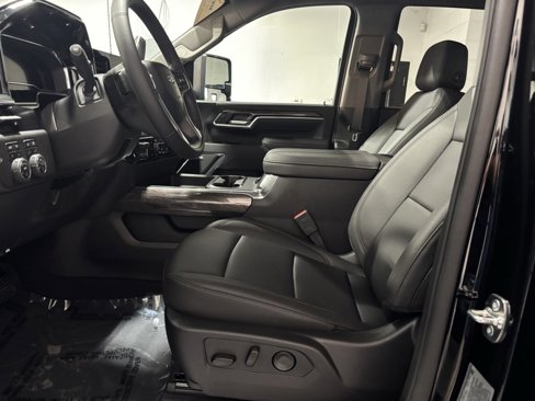 New 2025 Chevrolet Silverado 2500 LTZ w/ Trail Boss Package image 27