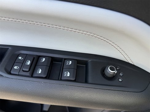 Certified 2022 Jeep Compass Limited image 16