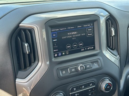 Certified 2023 Chevrolet Silverado 2500 Custom w/ Custom Value Package image 33