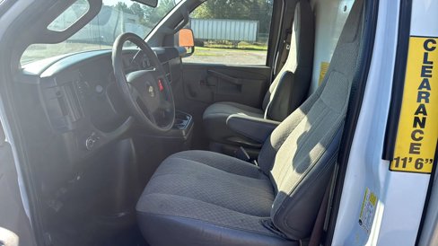 Used 2021 Chevrolet Express 3500 image 10