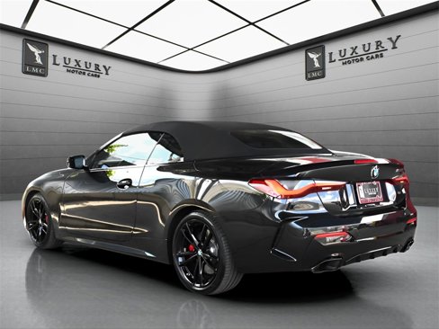 Used 2024 BMW M440i Convertible w/ Parking Assistance Package image 8