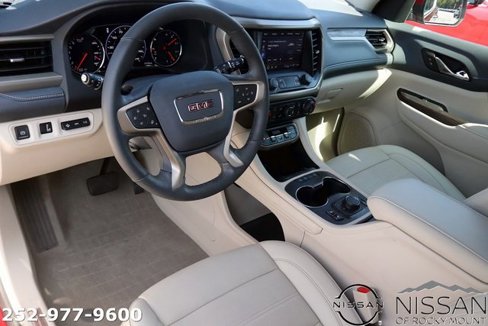 Used 2023 GMC Acadia Denali w/ Denali Ultimate Package image 12