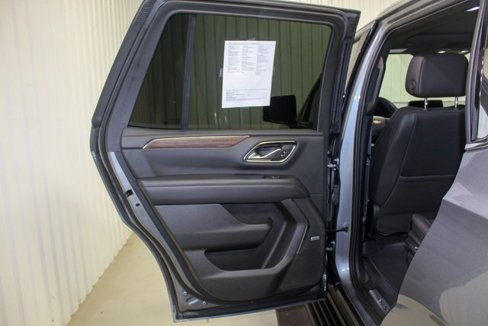 Used 2022 Chevrolet Tahoe High Country image 15