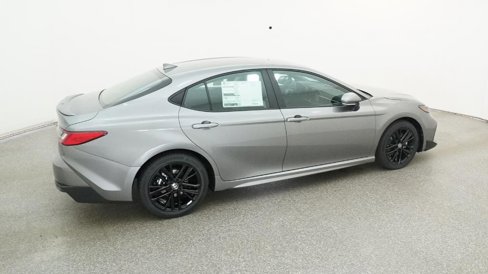 New 2026 Toyota Camry SE image 10